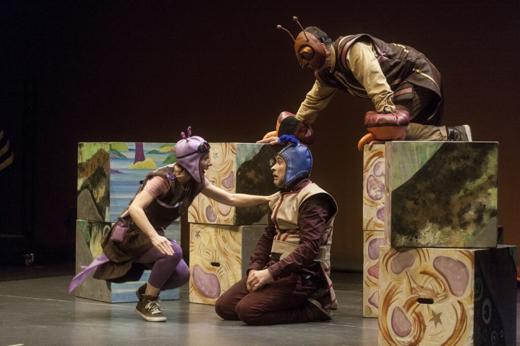 Obra de teatro de Bambalúa en el principal de Burgos, estrenoo de Bichejos